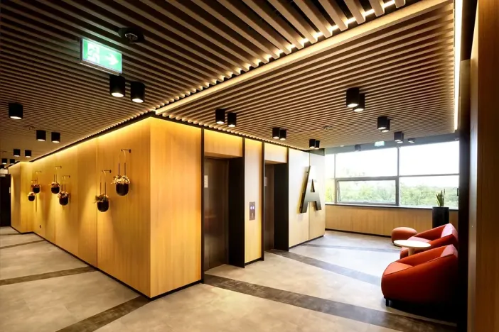 Pronájem kanceláře, Praha - Žižkov, Vinohradská, 1090 m2