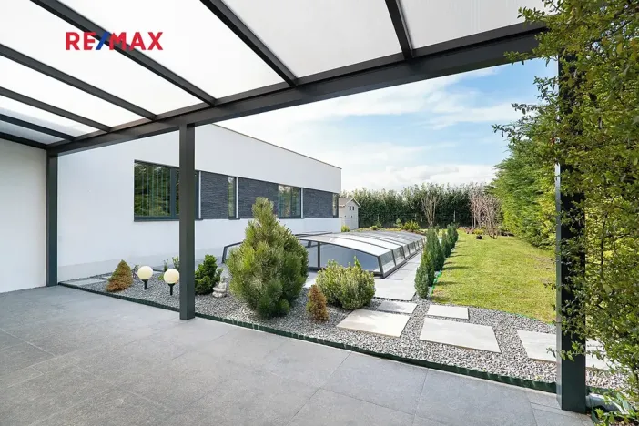 Prodej rodinného domu, Hovorčovice, Na Konci světa, 188 m2