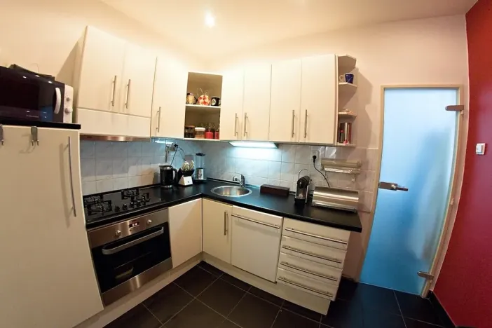 Pronájem bytu 2+kk, Praha - Karlín, Pernerova, 62 m2