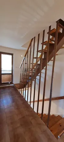 Prodej rodinného domu, Lomnička, 300 m2