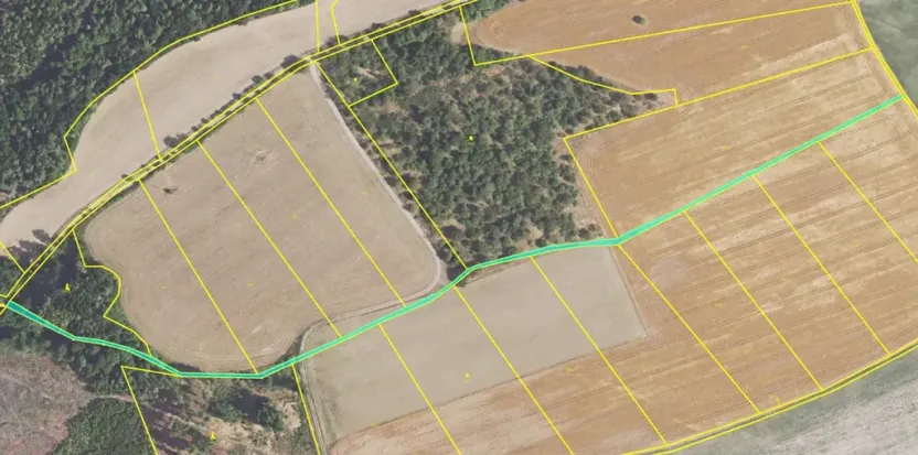 Dražba pole, Krakovec, 1925 m2