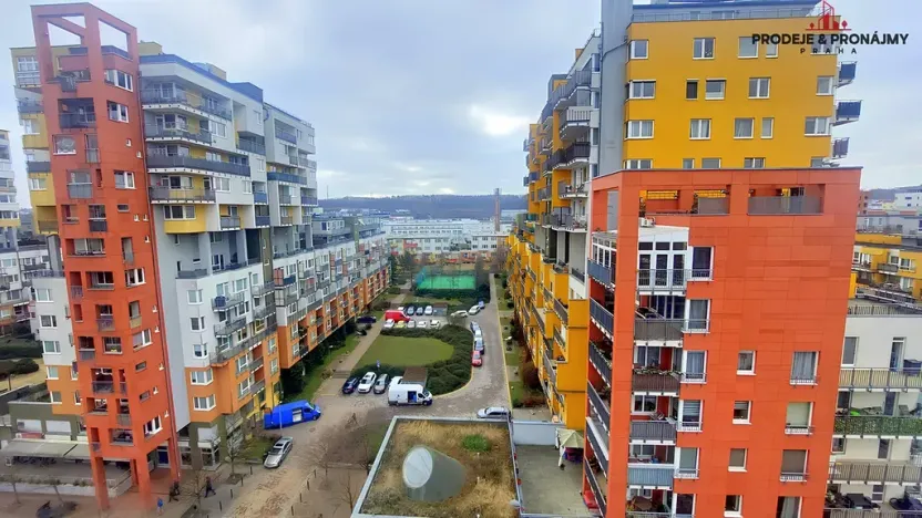 Pronájem bytu 2+kk, Praha - Vysočany, Pod Harfou, 55 m2