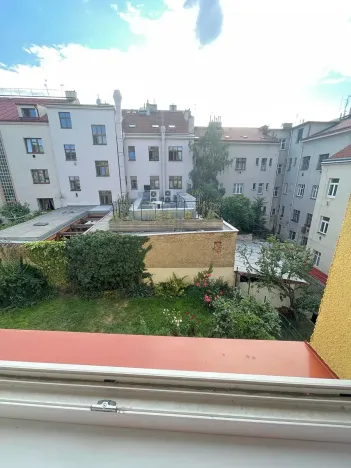Pronájem bytu 2+kk, Praha - Michle, Pobočná, 44 m2