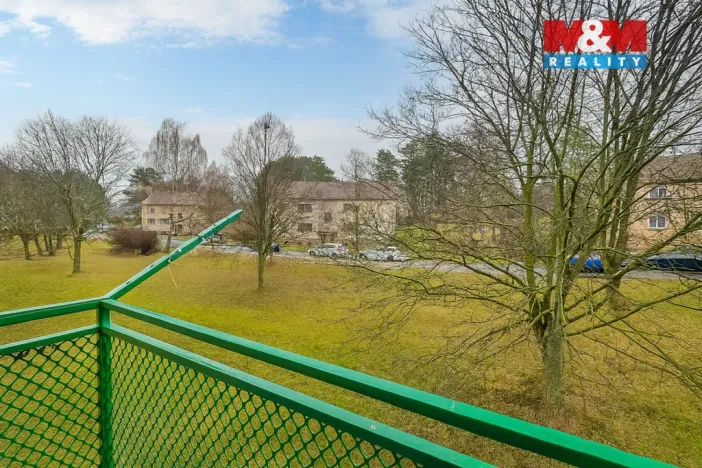 Pronájem bytu 2+1, Chvaletice, Dukelská, 46 m2