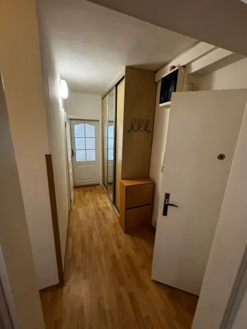 Pronájem bytu 3+kk, Praha - Záběhlice, Hlavní, 56 m2