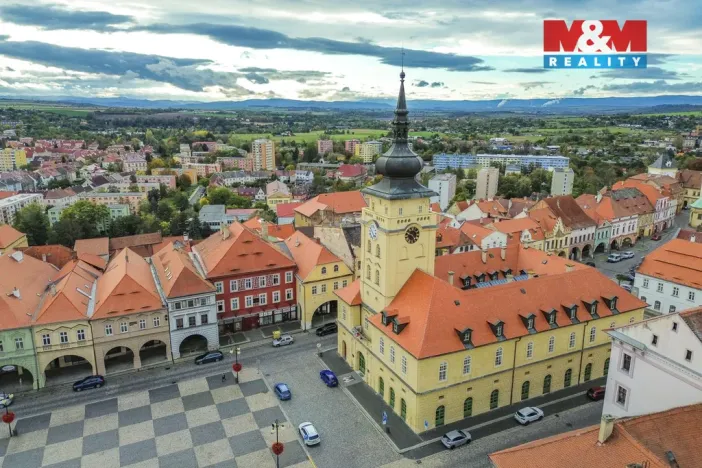 Pronájem obchodního prostoru, Žatec, náměstí Svobody, 80 m2