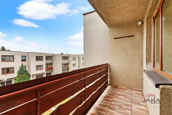 Prodej bytu 3+1, Mělnické Vtelno, Sídliště Střed, 107 m2