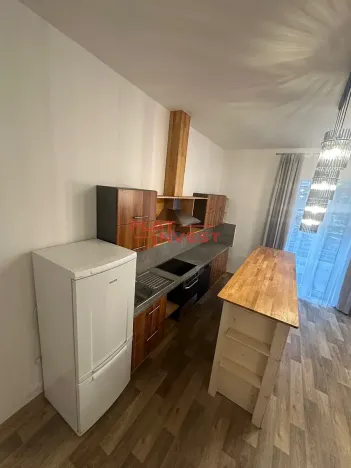 Pronájem bytu 3+kk, Liberec, U Věže, 68 m2