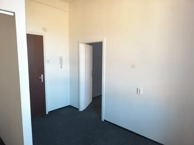 Pronájem kanceláře, Plzeň, Železniční, 18 m2