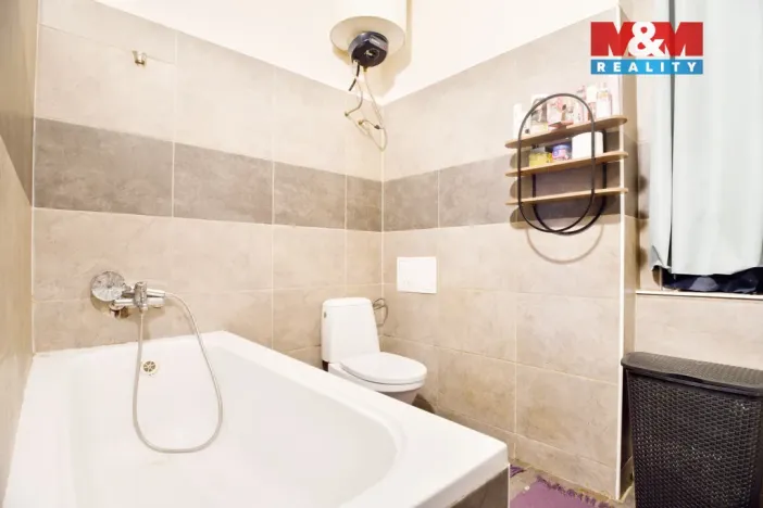 Prodej činžovního domu, Ústí nad Labem - Předlice, Hrbovická, 435 m2