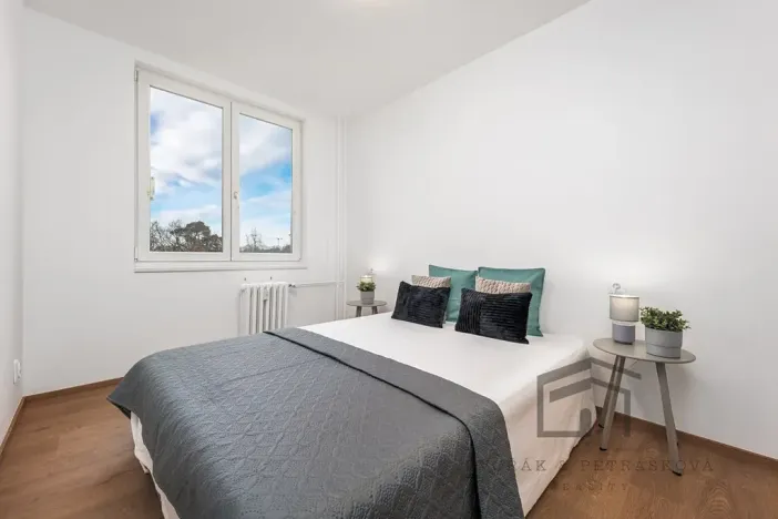 Pronájem bytu 4+kk, Praha - Modřany, Levského, 73 m2