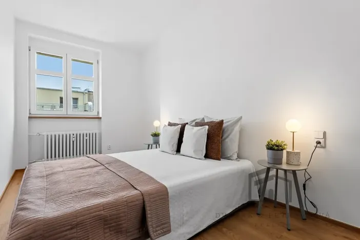 Pronájem bytu 2+kk, Praha - Břevnov, Nad Kajetánkou, 45 m2