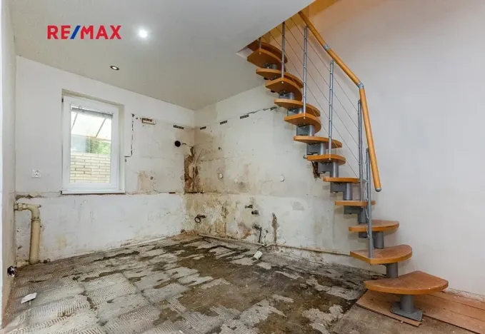 Prodej rodinného domu, Praha - Uhříněves, V kuťatech, 78 m2