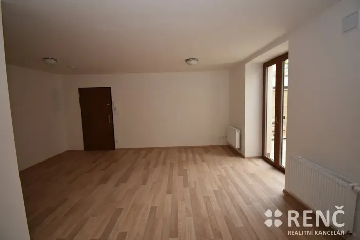 Pronájem bytu 2+kk, Brno, Churého, 41 m2