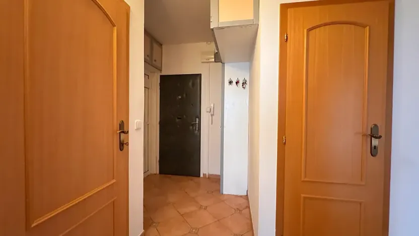 Pronájem bytu 3+1, Okrouhlá, 70 m2