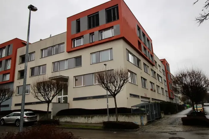 Prodej bytu 2+kk, Praha - Prosek, Nad šestikopy, 57 m2