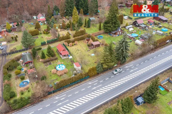 Prodej zahrady, Děčín, Kamenická, 698 m2