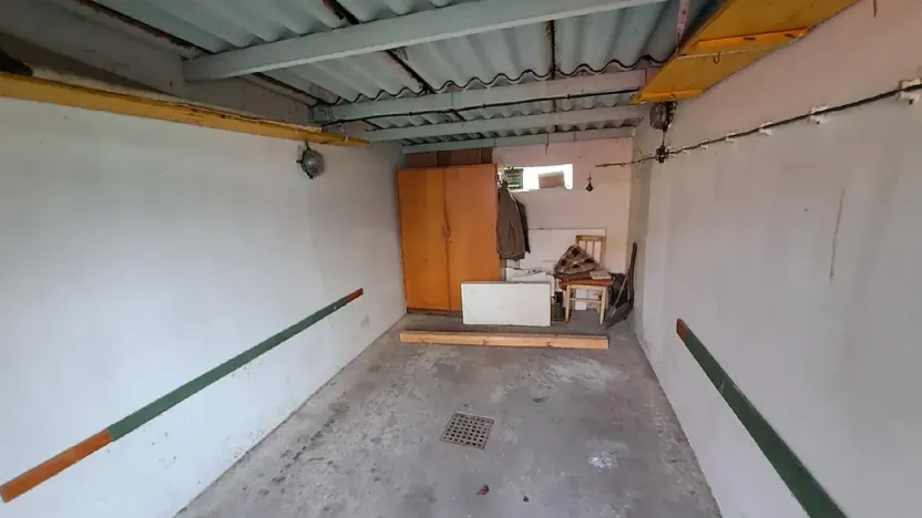 Prodej garáže, Praha - Dejvice, Pražákovská, 16 m2