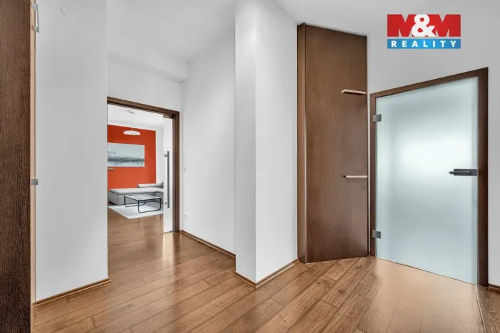 Pronájem bytu 2+kk, Pardubice - Polabiny, Labský Palouk, 74 m2