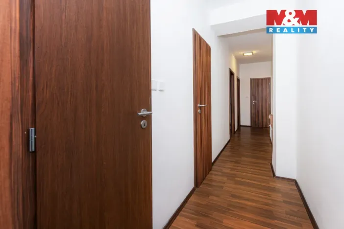 Prodej bytu 3+1, Pardubice - Studánka, Na Drážce, 82 m2