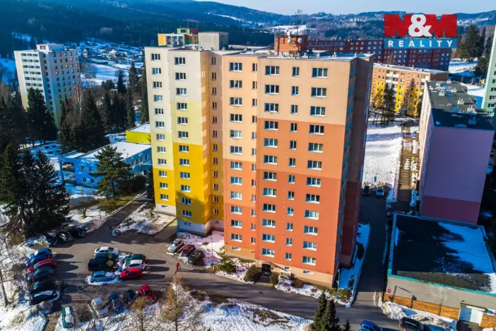 Prodej bytu 2+1, Tanvald, U Školky, 51 m2