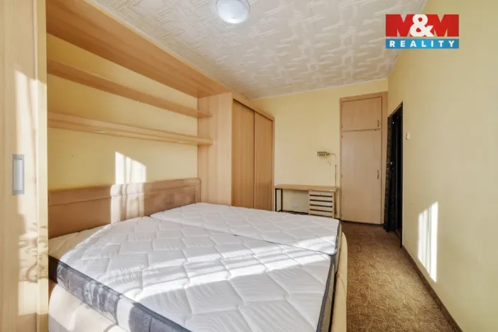 Pronájem bytu 2+1, Velká Hleďsebe, 43 m2