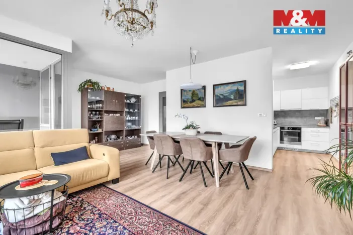 Prodej bytu 3+kk, Pardubice - Bílé Předměstí, Husova, 84 m2
