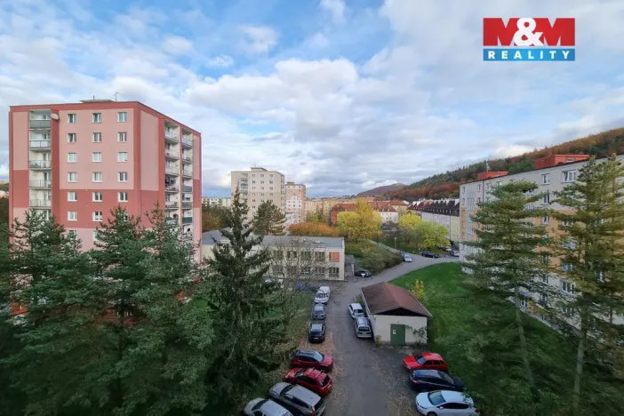 Pronájem bytu 3+1, Karlovy Vary, Budovatelů, 72 m2