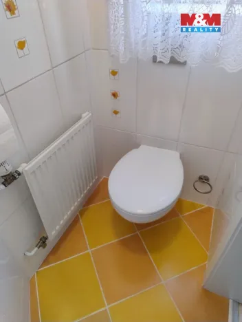 Prodej bytu 2+1, Břidličná, Komenského, 58 m2