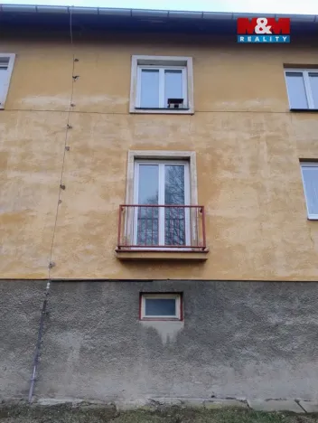 Prodej bytu 2+1, Břidličná, Komenského, 58 m2