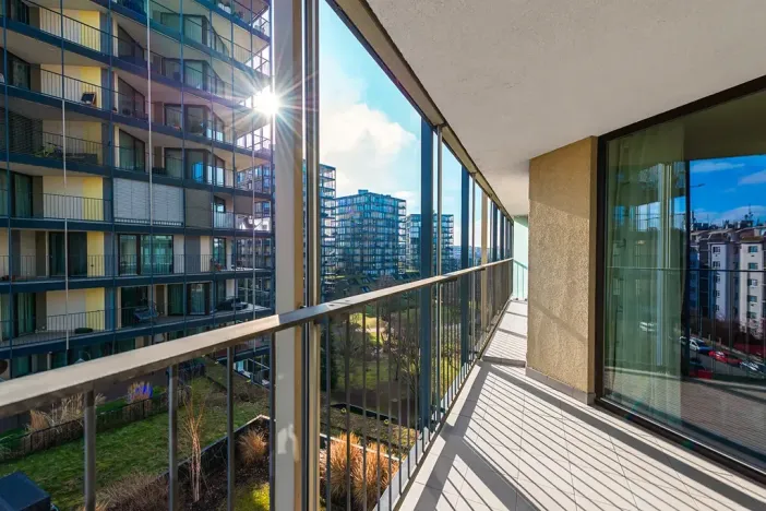 Pronájem bytu 2+kk, Praha - Žižkov, Ke kapslovně, 67 m2