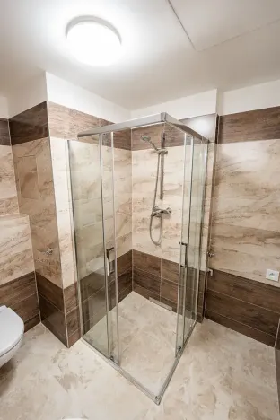 Pronájem bytu 2+kk, Praha - Strašnice, Strančická, 44 m2