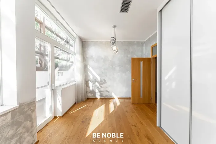 Prodej bytu 6+kk a větší, Praha - Břevnov, Kukulova, 230 m2