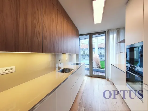 Pronájem bytu 2+kk, Praha - Smíchov, Holečkova, 71 m2