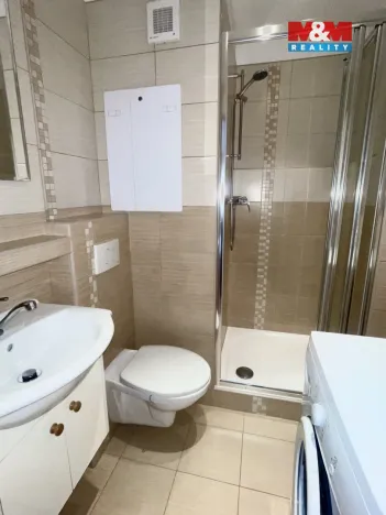 Pronájem bytu 1+1, Děčín, Želenická, 35 m2