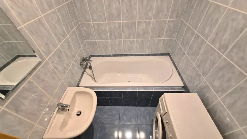 Pronájem bytu 3+1, Praha - Modřany, Vokrojova, 73 m2