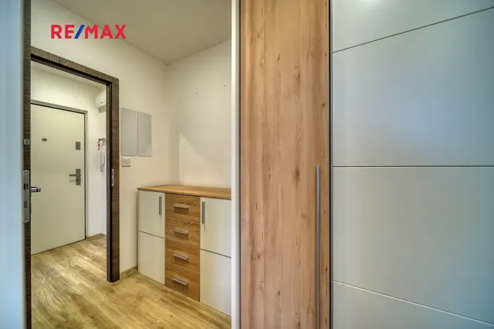 Pronájem bytu 3+kk, Kolín, Tisovecká, 68 m2