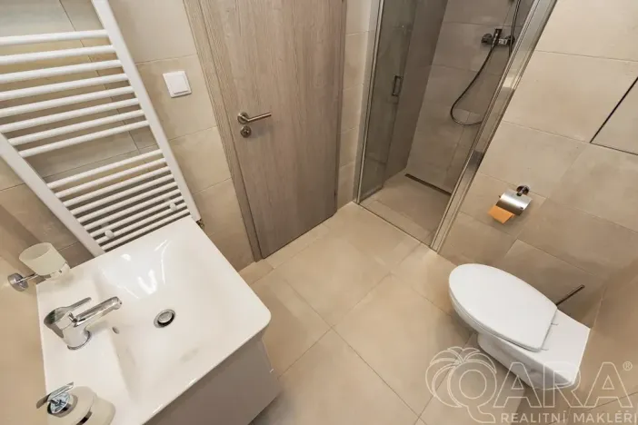 Pronájem bytu 1+kk, Praha - Hloubětín, Poděbradská, 32 m2