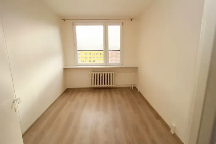 Pronájem bytu 2+kk, Praha, Novodvorská, 55 m2