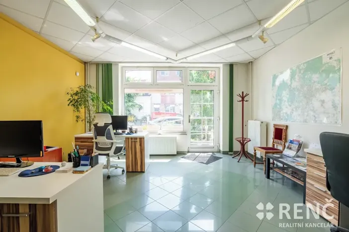 Prodej kanceláře, Brno, Blatného, 265 m2