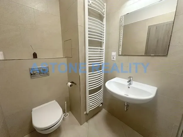 Pronájem bytu 1+kk, Praha - Letňany, Hlučkova, 34 m2