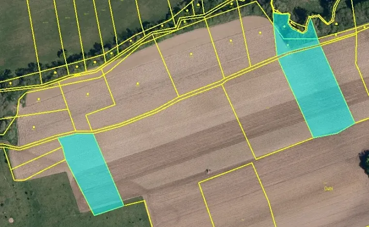 Prodej pole, Březůvky, 9747 m2