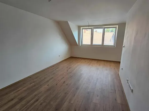 Pronájem bytu 1+kk, Chlumec nad Cidlinou, 45 m2