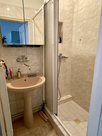 Pronájem bytu 2+1, Praha - Smíchov, Vrázova, 57 m2