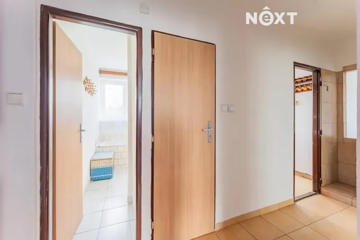 Prodej bytu 3+kk, Maletín, 56 m2