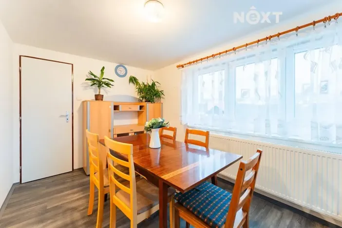 Prodej rodinného domu, Lesnice, 200 m2