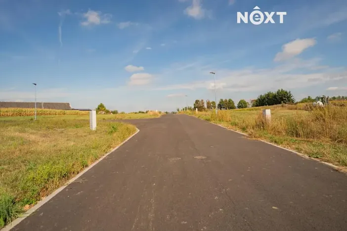 Prodej pozemku pro bydlení, Stavenice, 736 m2