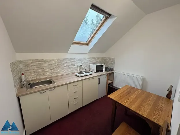 Pronájem restaurace, Horní Maršov, Třída Josefa II., 320 m2