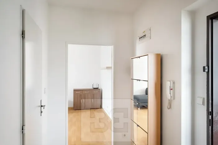 Pronájem bytu 1+kk, Milovice, 44 m2