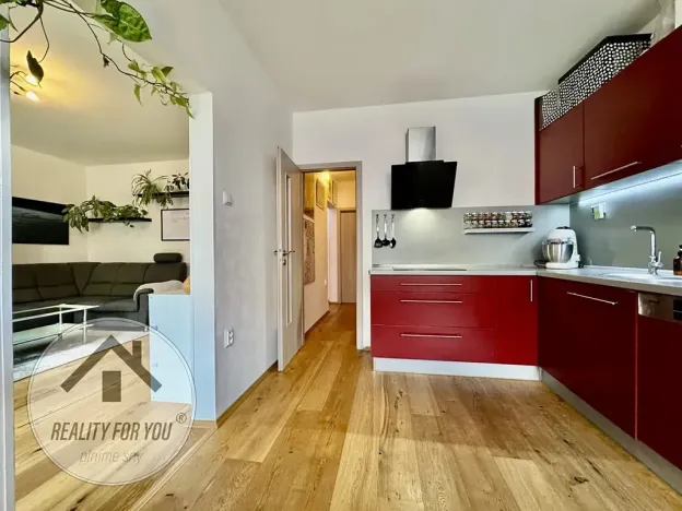 Prodej bytu 3+1, Liberec, Pazderkova, 75 m2